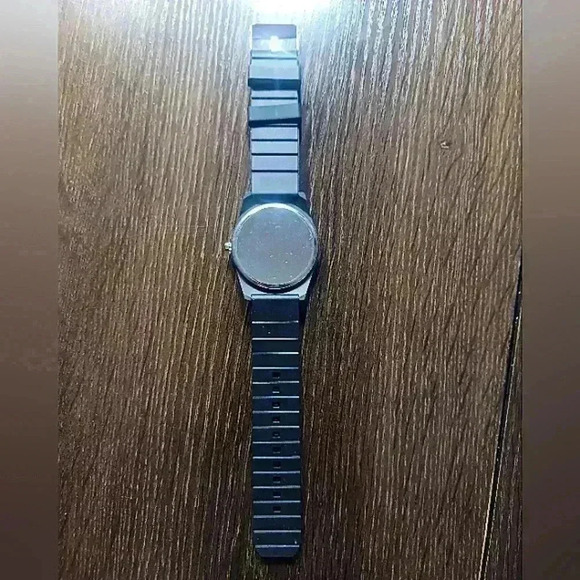 Men's Geneva black watch - Picture 4 of 4